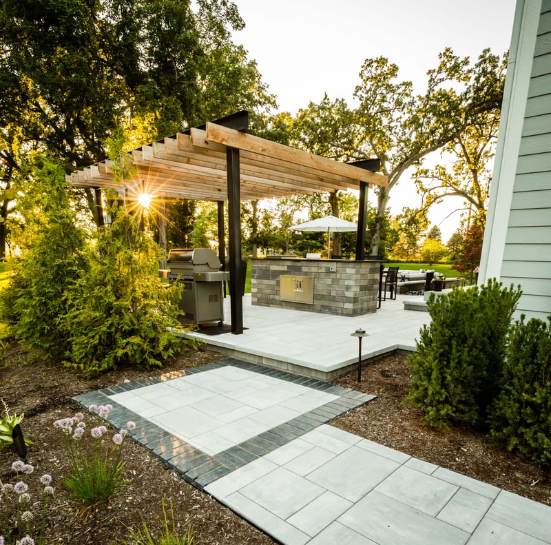 Bruss Landscaping, Inc. preview 4