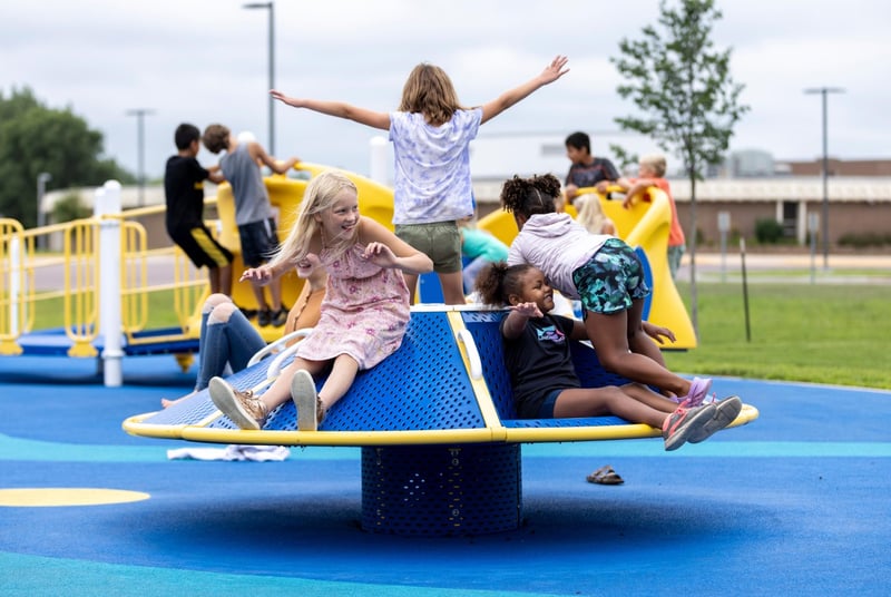 Windom Public School preview 4