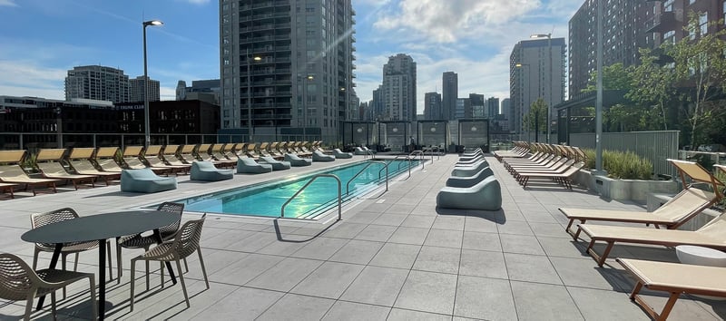 369 W Grand Roof Deck preview 3