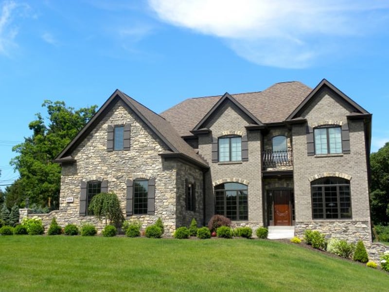 Barrington Homes Chooses Mid-America Shutters preview 2