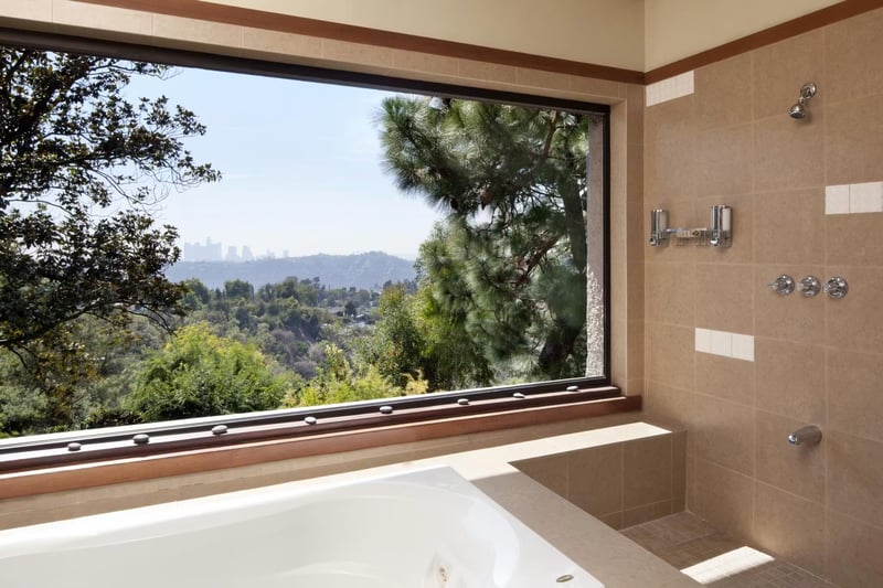 Hollywood Hills Residence preview 13
