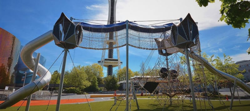 Sky Walk Playground Wows Kids & Parents