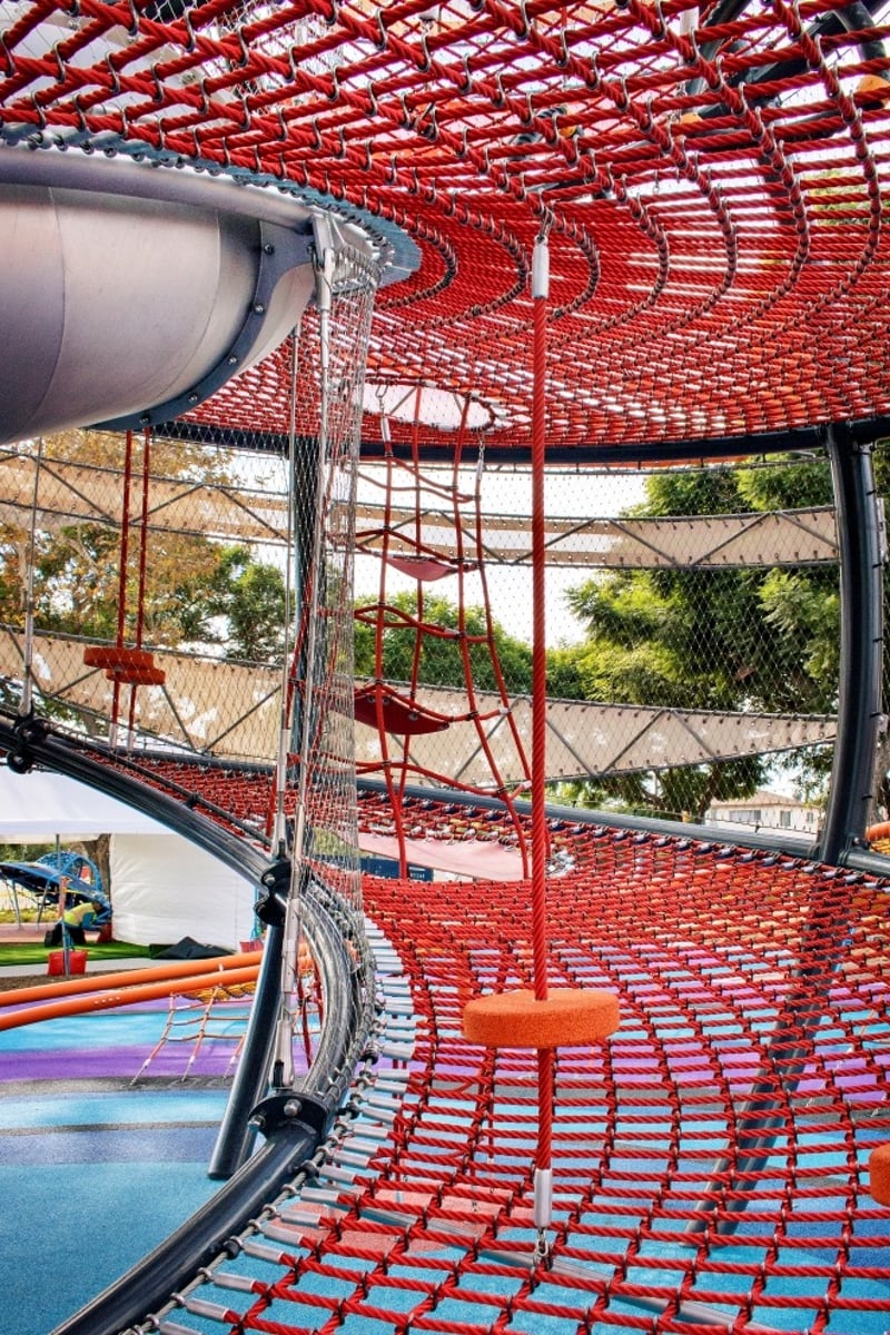 Lynwood Mega Playground preview 8