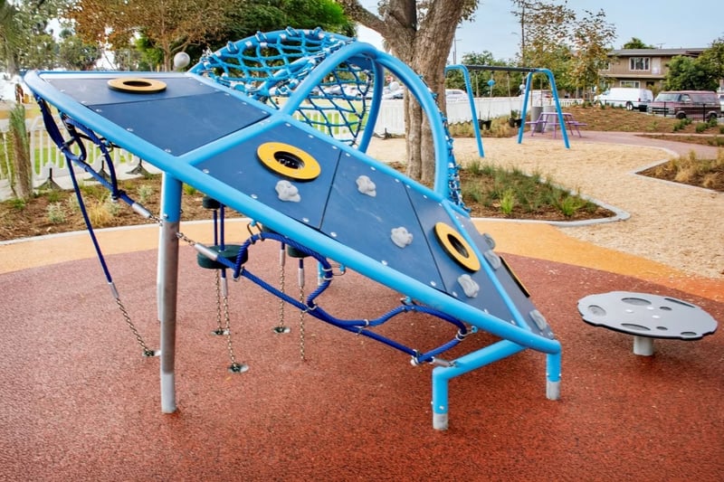 Lynwood Mega Playground preview 9