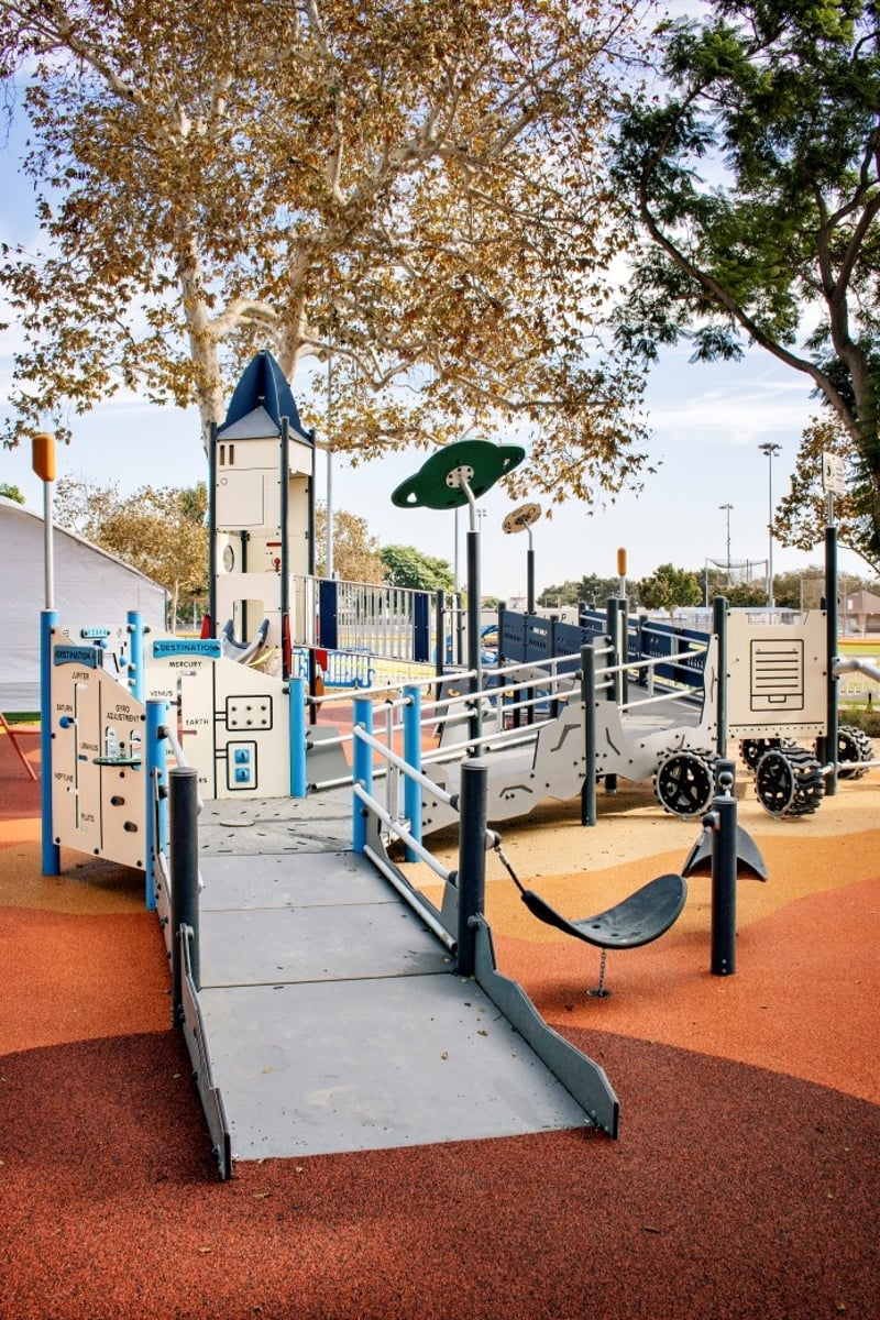 Lynwood Mega Playground preview 10