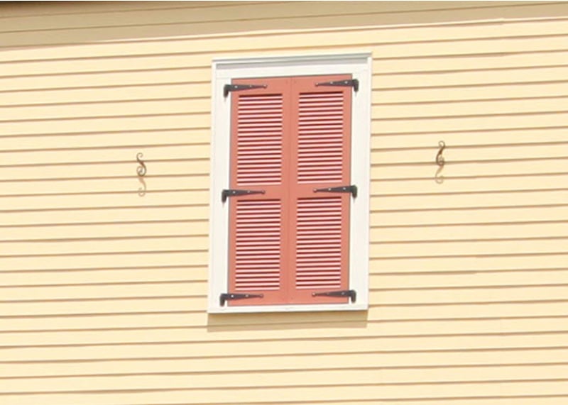 A Cozy, Storm-ravaged Home Reemerges with a Large Measure of Charm preview 3