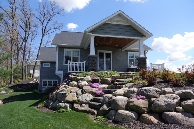 Low-Maintenance Home Exterior Lets Owner Savor Stunning Lake Views