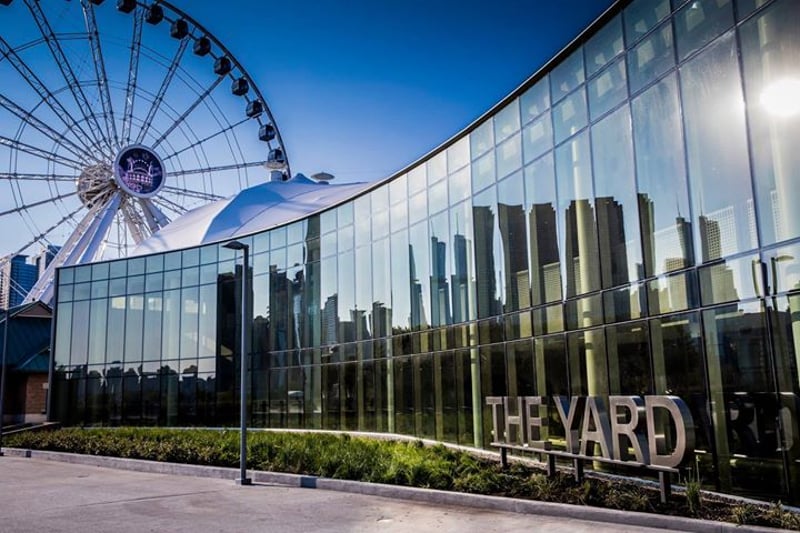 Dramatic design for Chicago theater created with Tubelite curtainwall preview 9