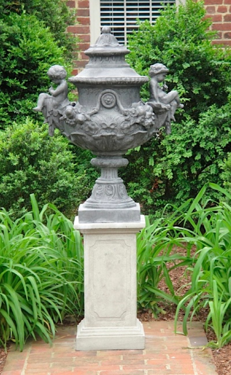 Garden Urns - A Style Guide preview 5