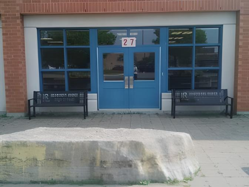 Iroquois Ridge Secondary School preview 4