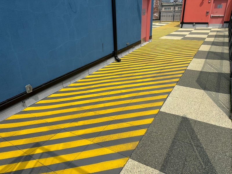 Luria Academy Rooftop Playground preview 7