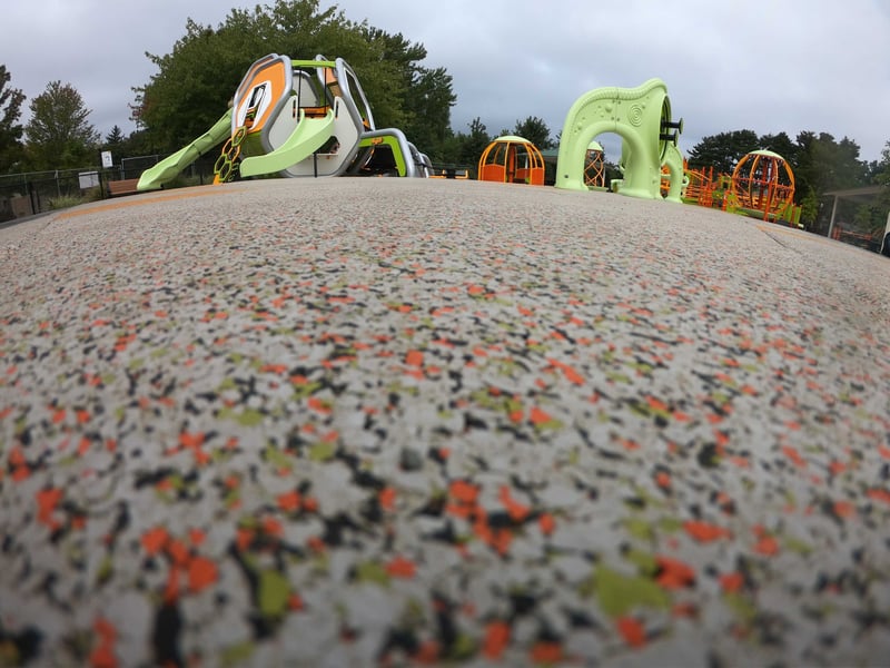 TOH - Heckscher Park Playground preview 4