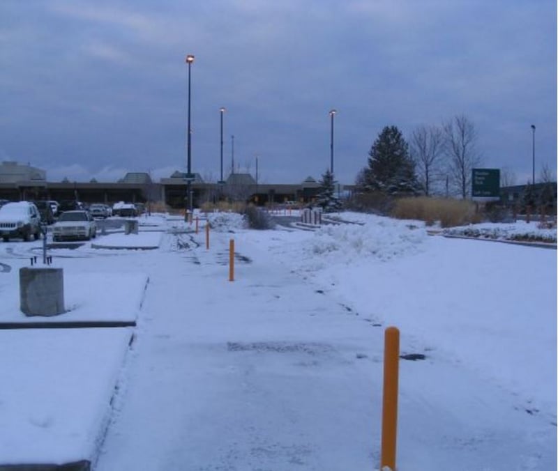 Glacier Park International Airport Bollards preview 2