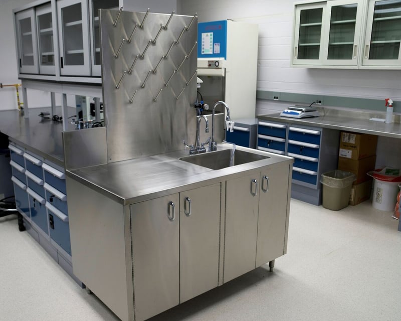 Stainless steel Medical and Lab Furnishings preview 6