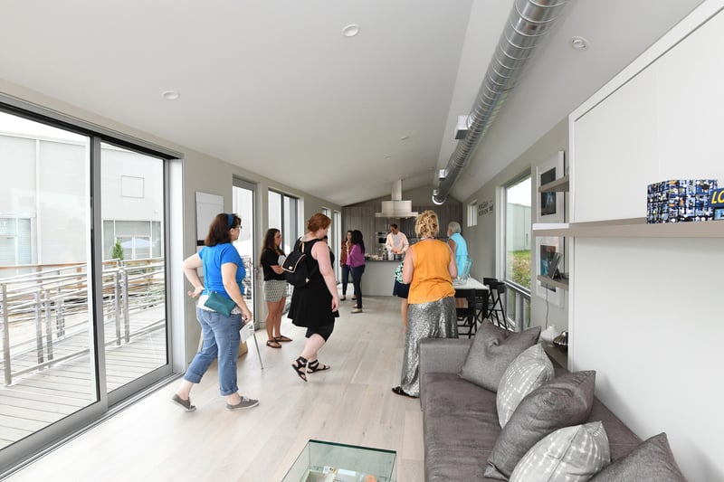 Monogram Modern Home preview 2