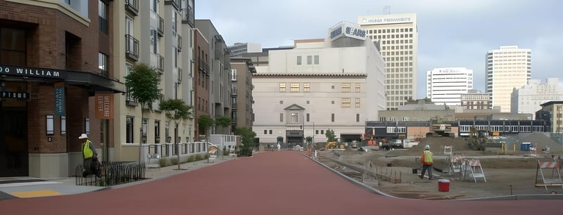 Oakland Plaza