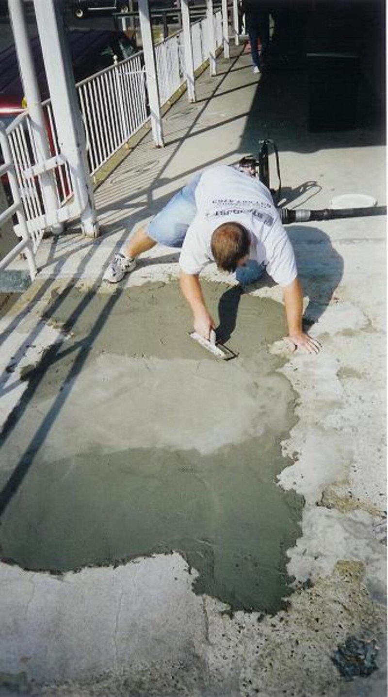 Golf Club Deck