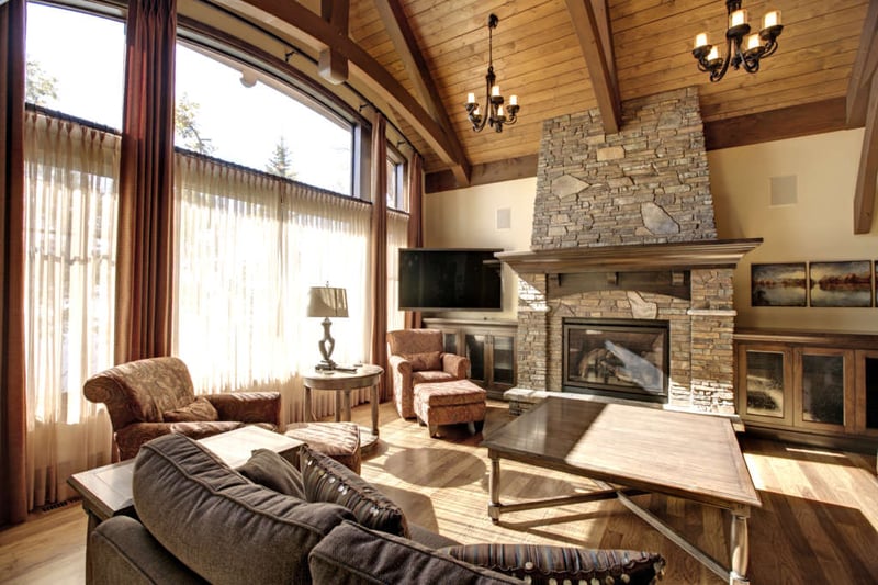 Lake Front Home in Alberta preview 7