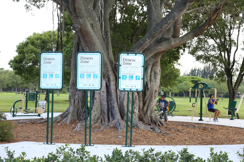 Tropical Park preview 11