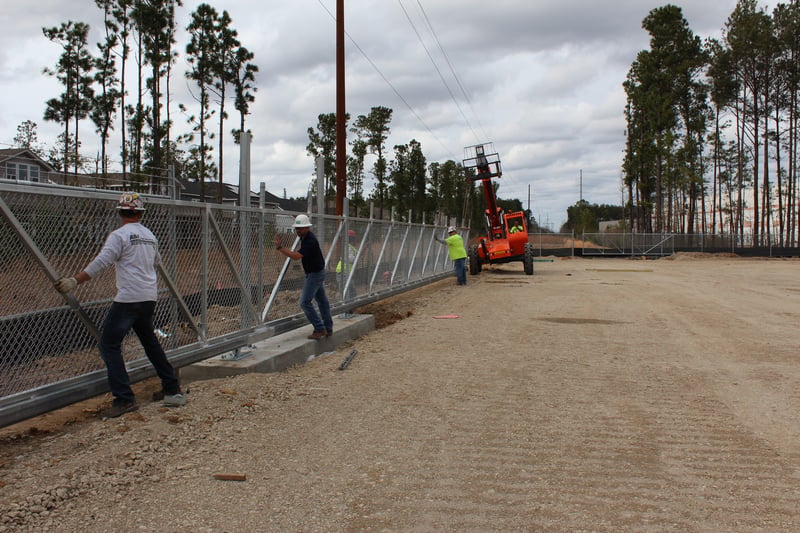 Large Gates at Amazon Facility preview 5