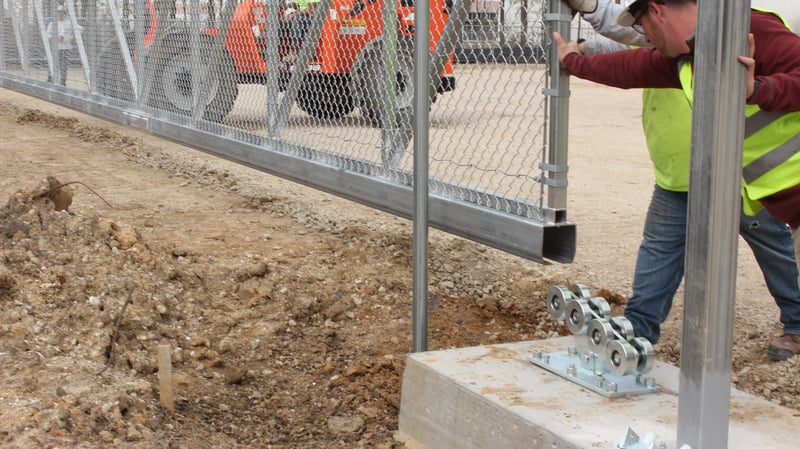 Large Gates at Amazon Facility preview 10