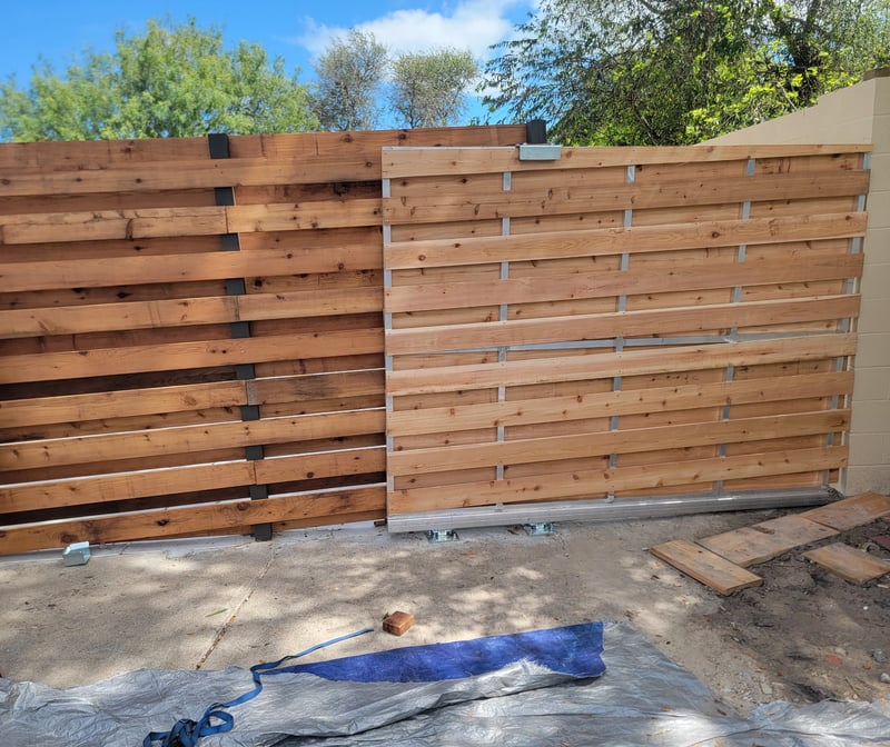 Cantilever Gate as Patio Enclosure preview 5