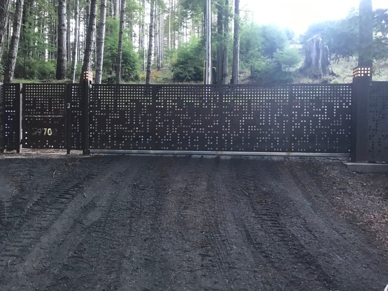 Unique Design for this California Gate