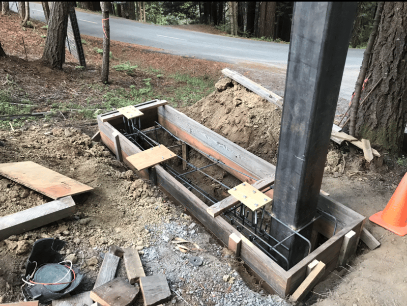 Unique Design for this California Gate preview 3
