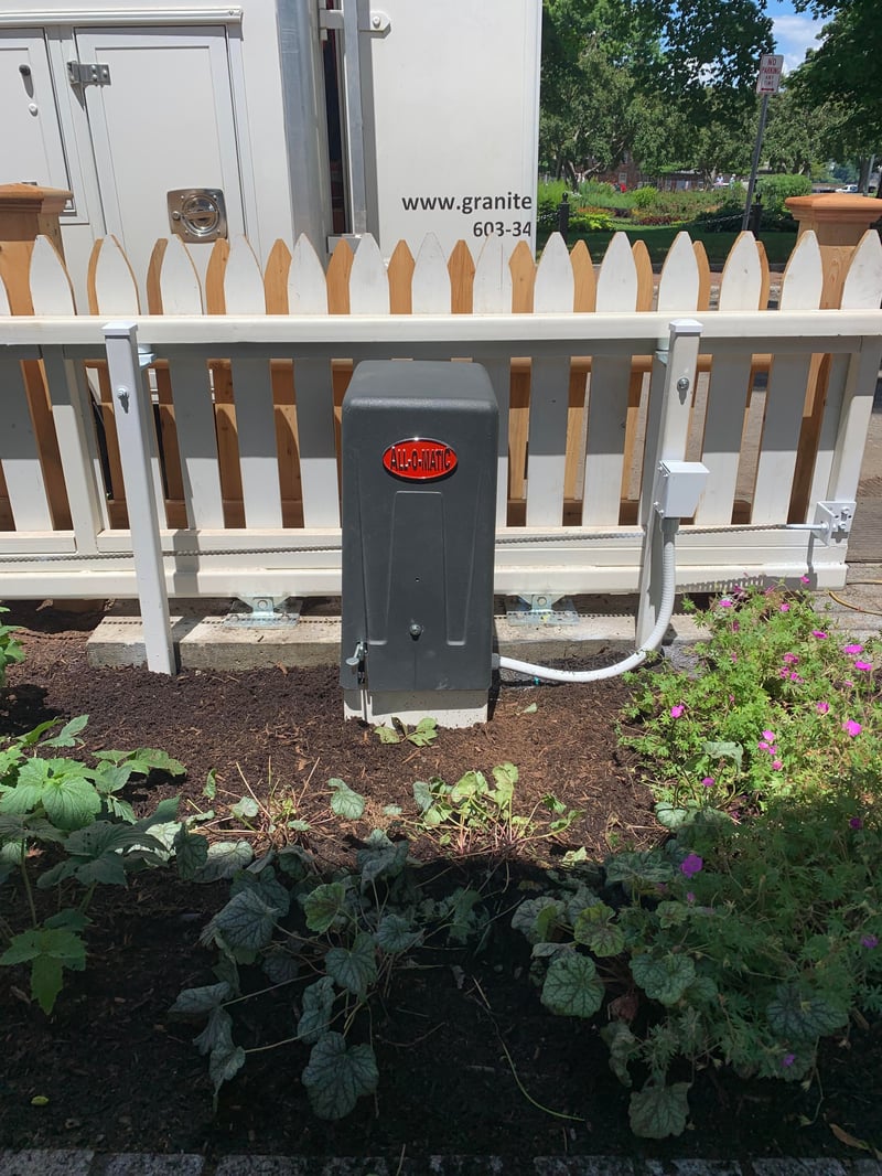 Residential Wood on Steel Picket Gate with an All-O-Matic SL100DC Operator preview 3