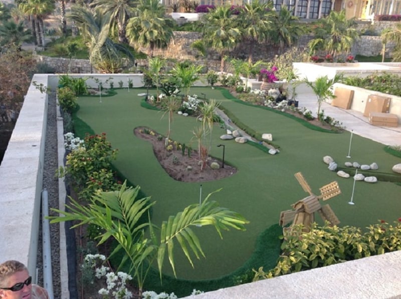 Ocean Front Putting Paradise preview 14