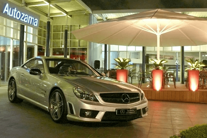 Mercedes Benz AMG Cafe