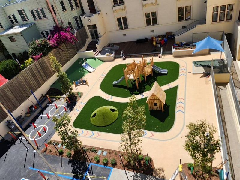 Lycee Francais School