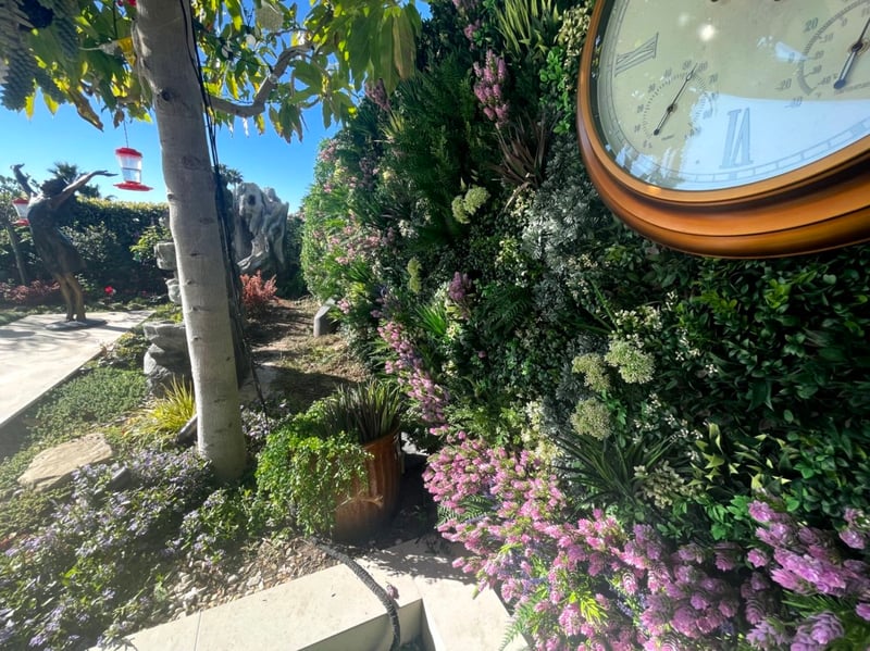Private Client Green Wall