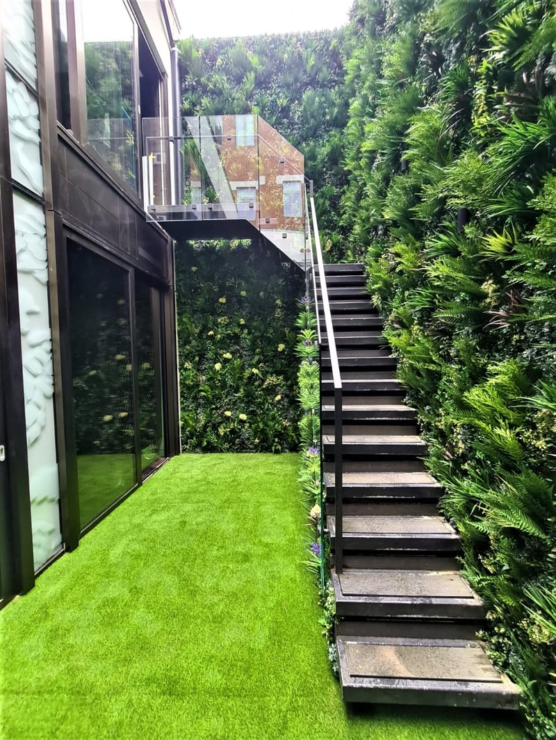 Covent Garden Basement Garden preview 10