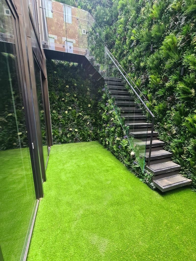 Covent Garden Basement Garden preview 11