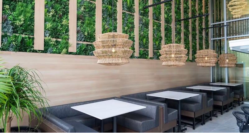 Moxies Restaurant preview 3