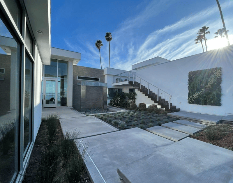 Private Beachfront Property preview 3