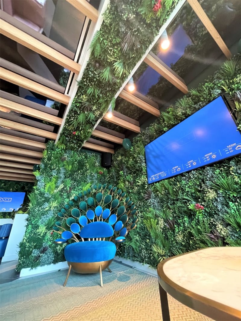 Wave Hotel preview 4