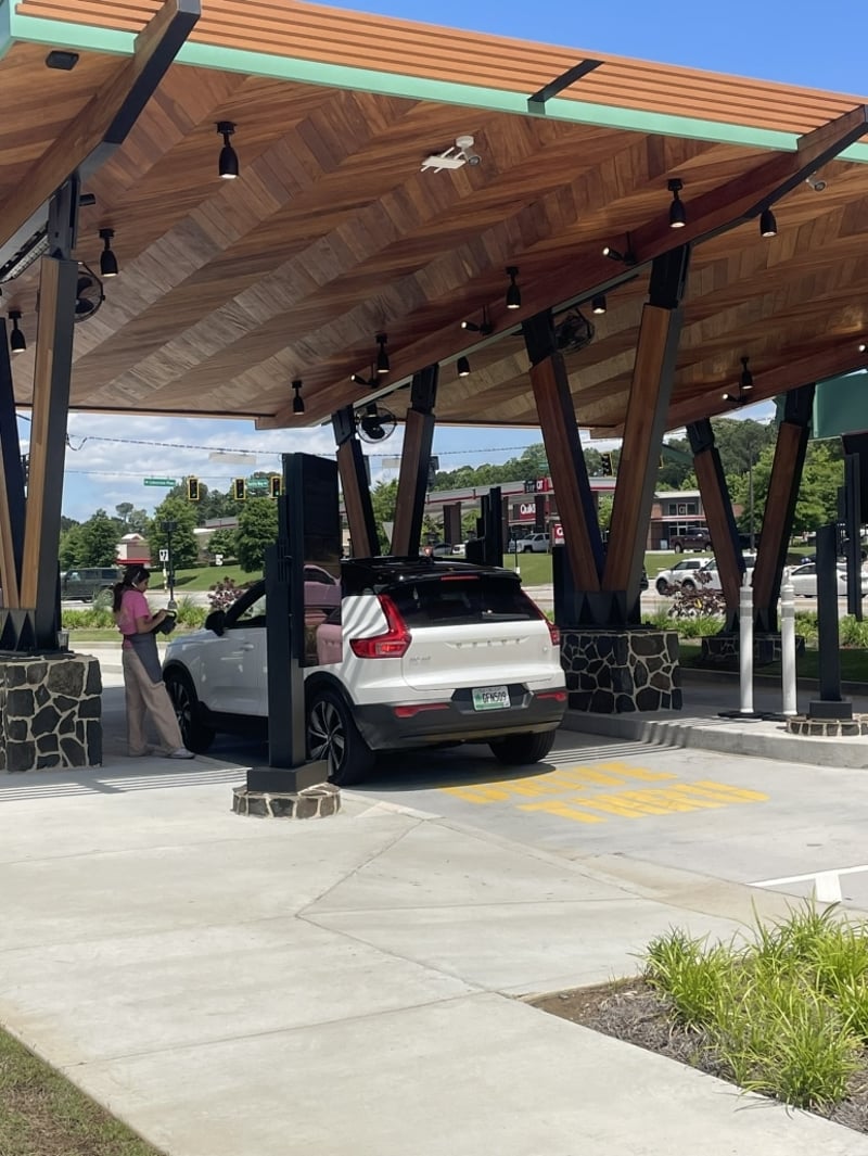 Hello Hilo Restaurant preview 2
