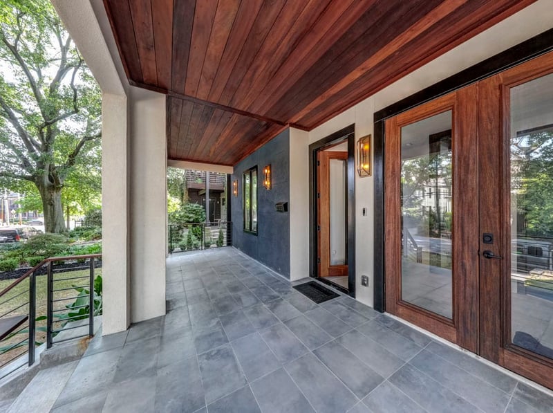 Modern Home on East Avenue NE preview 6