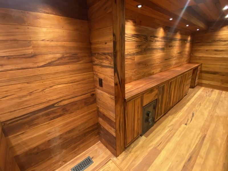Tigerwood Interior Closet preview 4