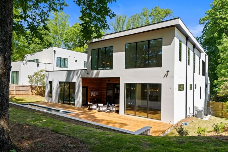 Brookhaven Modern Home preview 6