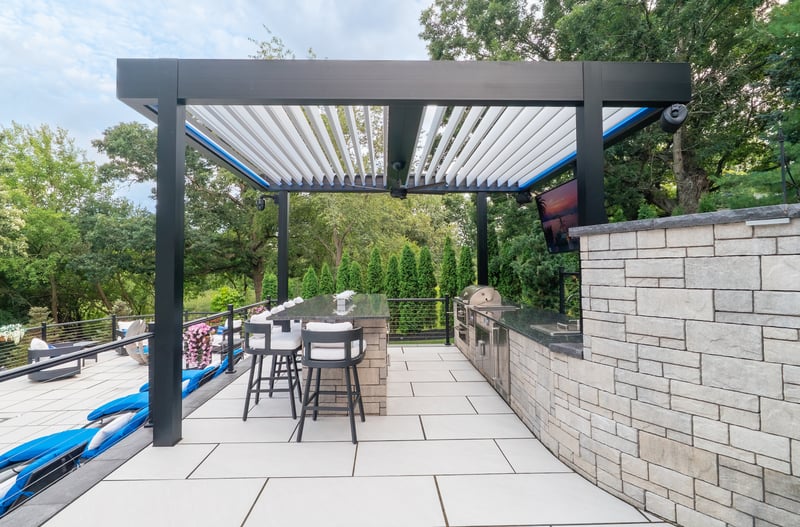 Custom Motorized Louvered Pergola in Chicago, IL  preview 2