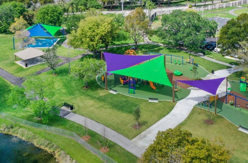 City of Sunrise Gets Multiple Shades At Oscar Wind Park