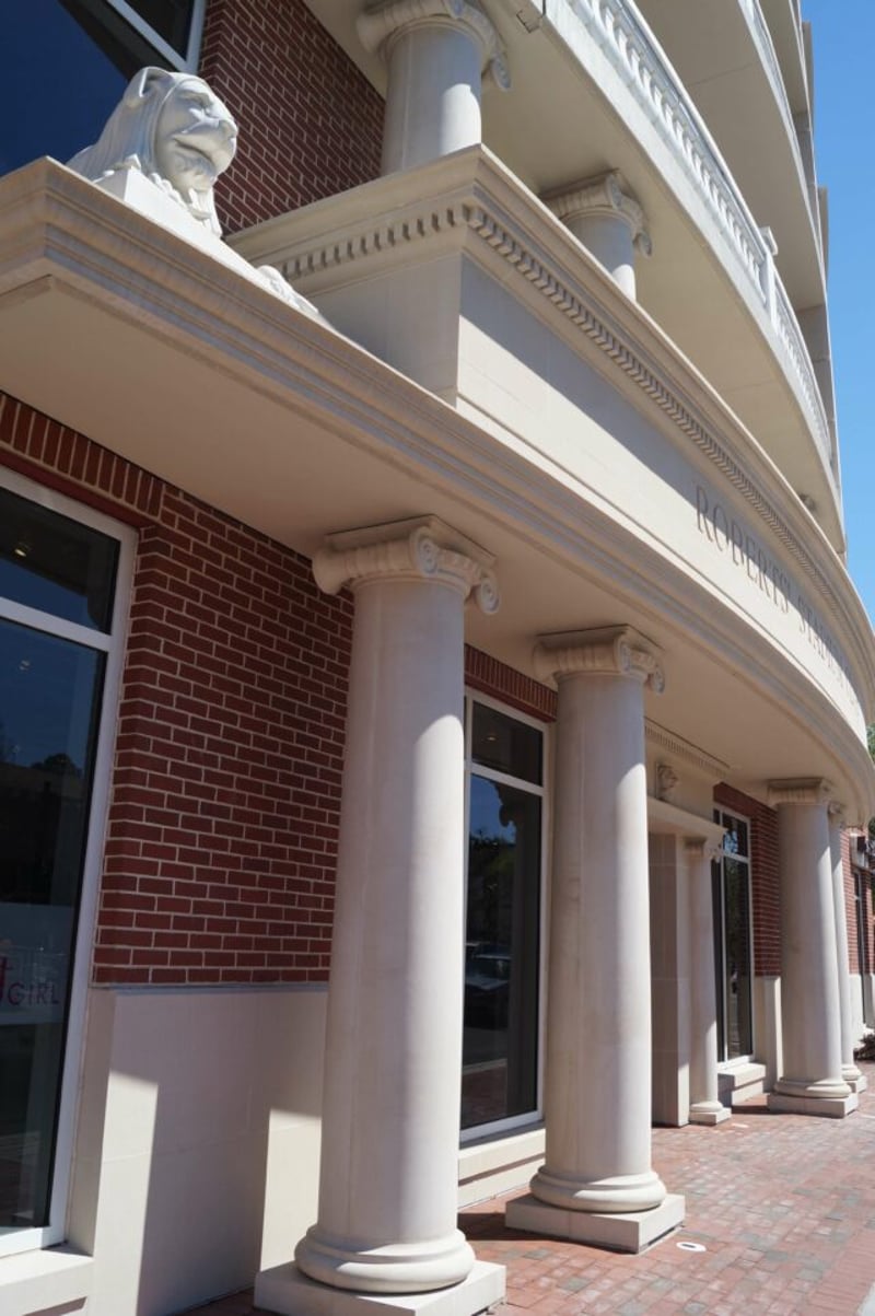 Roberts’ Stadium Club, Gainesville preview 4