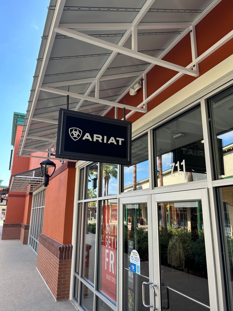 Tanger Outlets preview 3