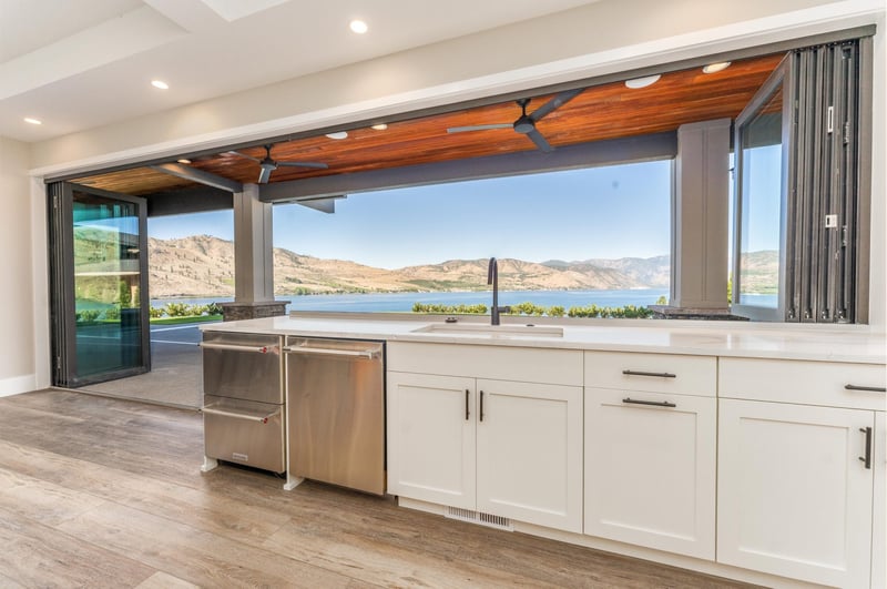 Scenic Lake Home