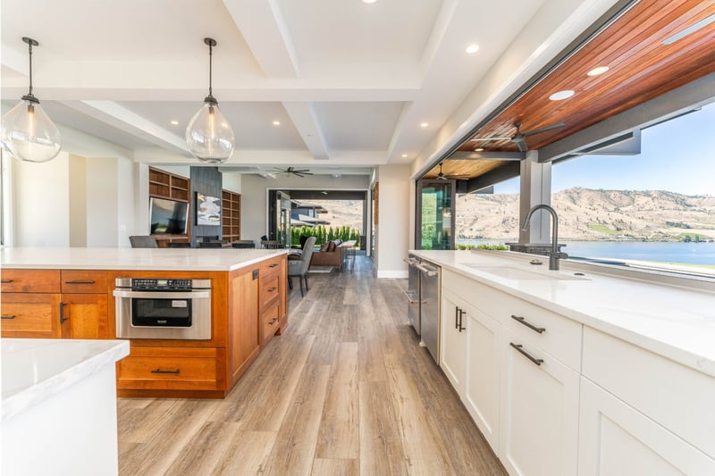 Scenic Lake Home preview 8