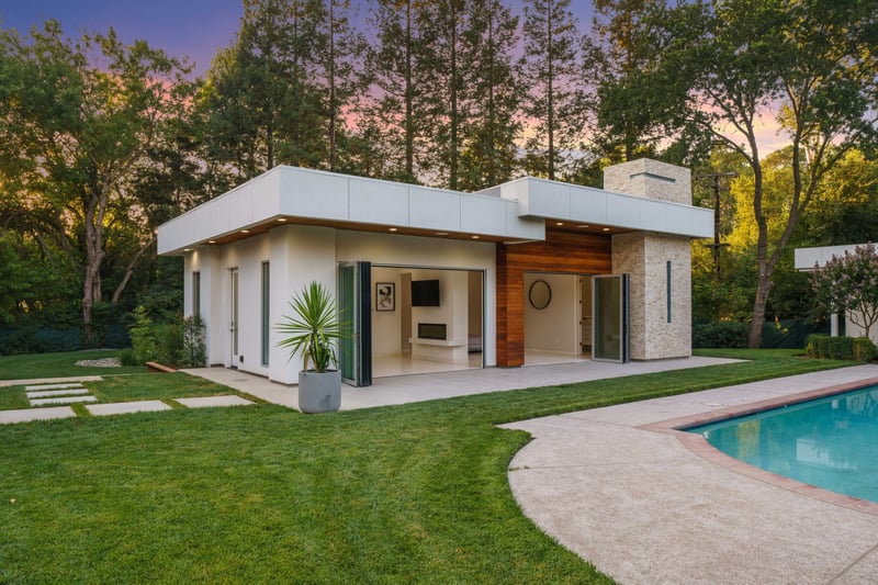 Bungalow Chic preview 4