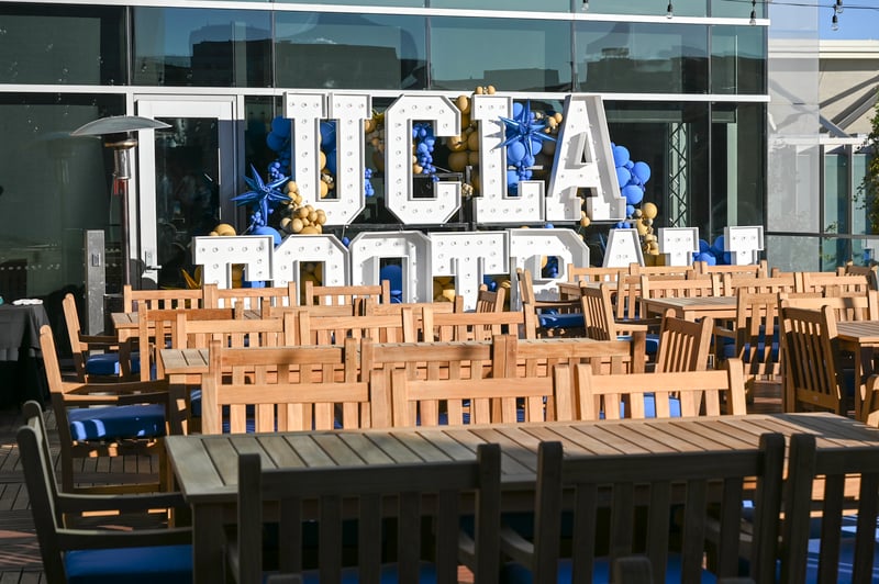 UCLA Wasserman Football Center preview 8